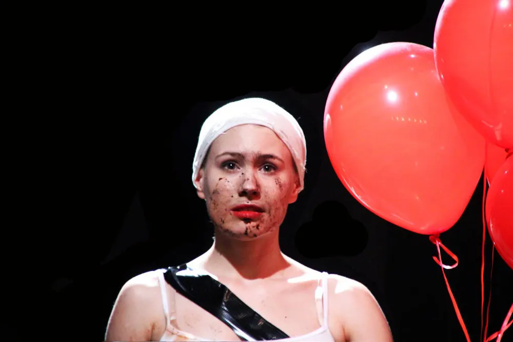 Küsse. Bisse. Penthesilea!